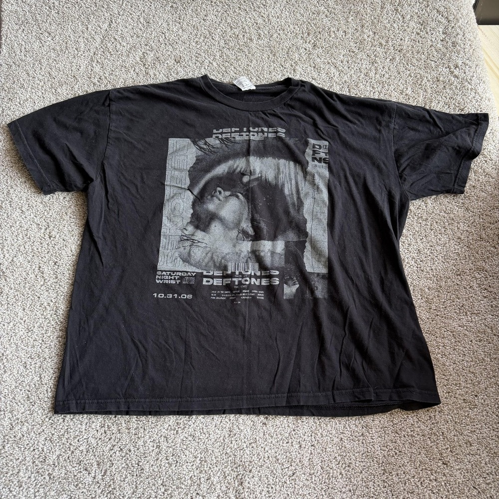 Deftones Teestyled Shirt Mens 2XL Black Saturday Night Wrist Band Tee T-Shirt